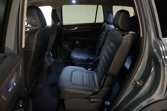 new 2025 Volkswagen Atlas car, priced at $47,607