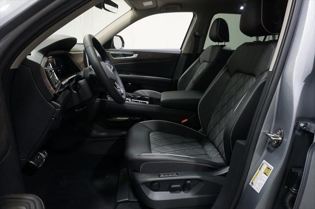 new 2025 Volkswagen Atlas car, priced at $52,509