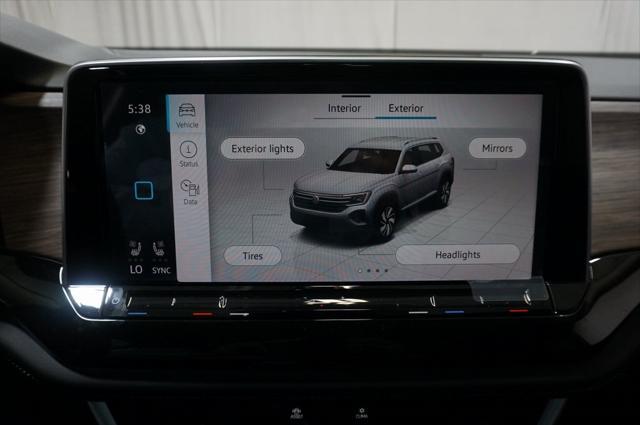 new 2025 Volkswagen Atlas car, priced at $52,509