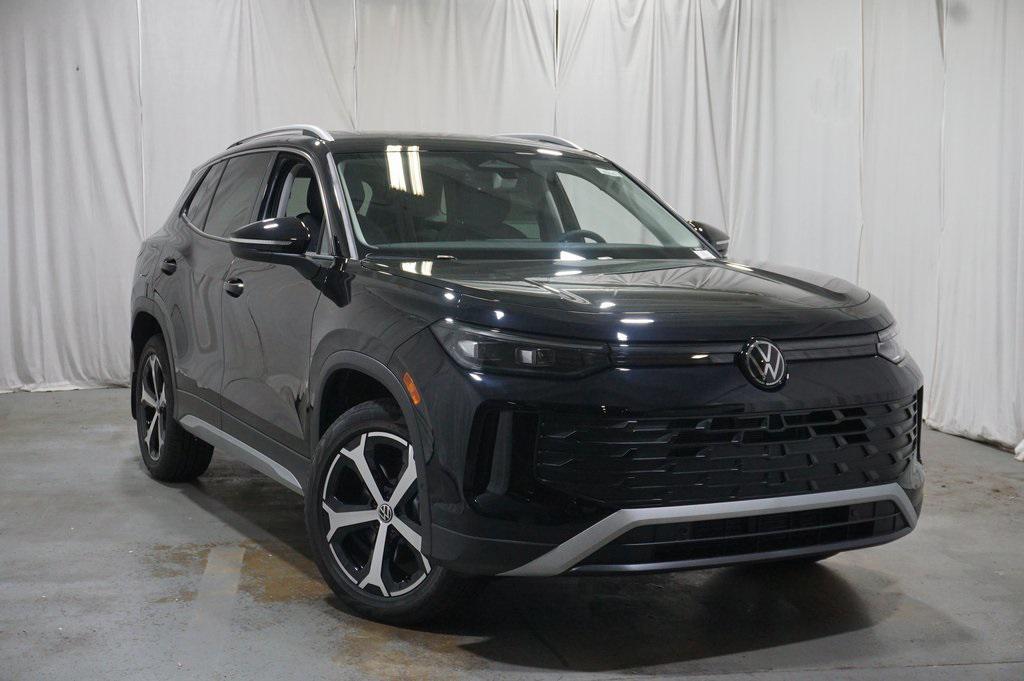 new 2025 Volkswagen Tiguan car, priced at $34,566