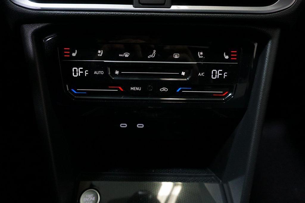 new 2025 Volkswagen Taos car, priced at $35,714