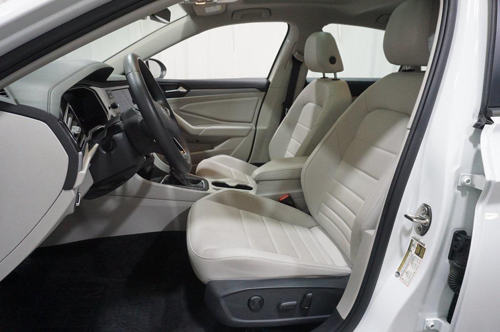 used 2024 Volkswagen Jetta car, priced at $20,790