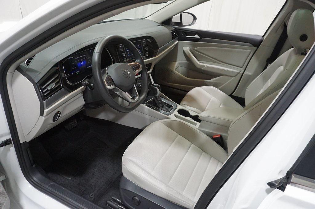 used 2024 Volkswagen Jetta car, priced at $20,790