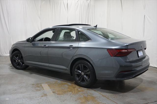 used 2022 Volkswagen Jetta car, priced at $21,458