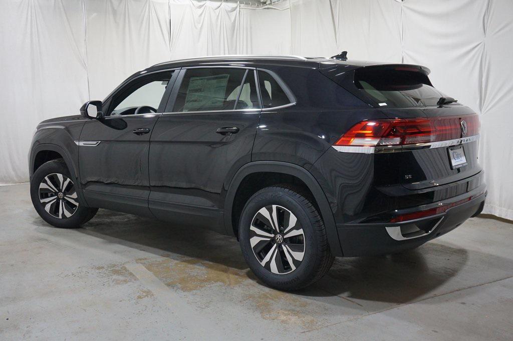 new 2025 Volkswagen Atlas Cross Sport car, priced at $37,634