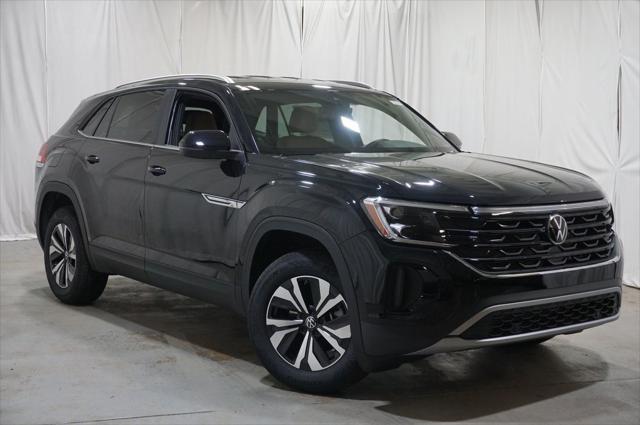 new 2025 Volkswagen Atlas Cross Sport car, priced at $38,134