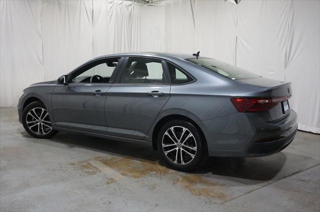 used 2025 Volkswagen Jetta car, priced at $22,498