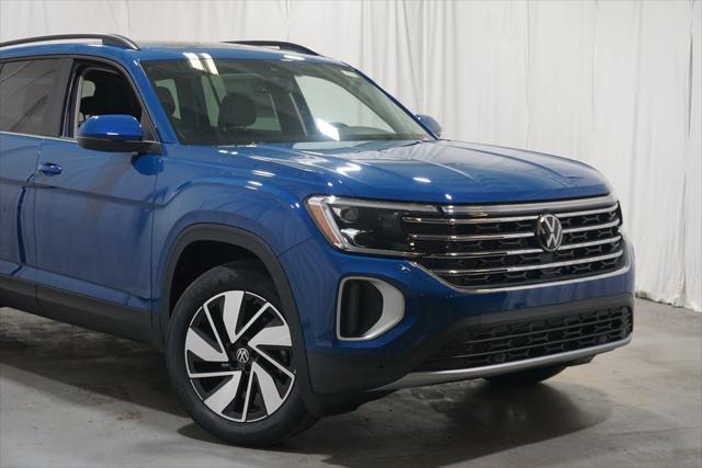 new 2025 Volkswagen Atlas car, priced at $43,963