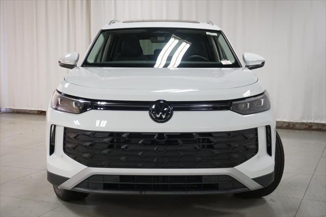 new 2025 Volkswagen Tiguan car, priced at $37,416