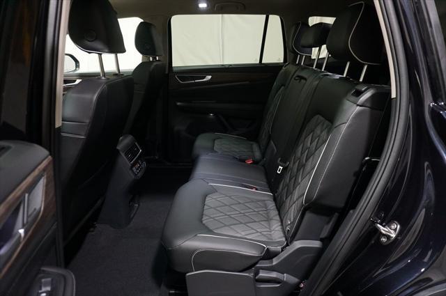 new 2025 Volkswagen Atlas car, priced at $51,911