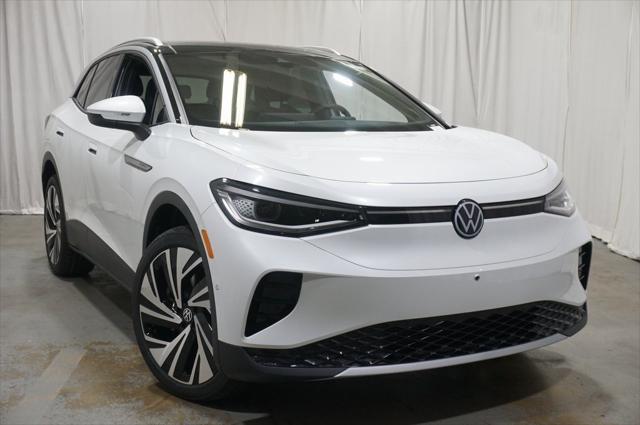 new 2025 Volkswagen ID.4 car, priced at $53,289