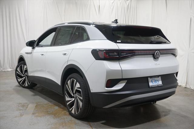 new 2025 Volkswagen ID.4 car, priced at $53,289