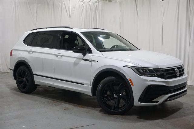 new 2024 Volkswagen Tiguan car, priced at $33,380