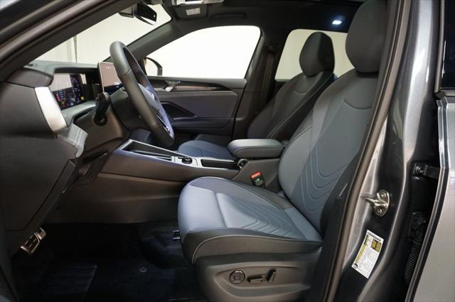 new 2025 Volkswagen Tiguan car, priced at $37,067
