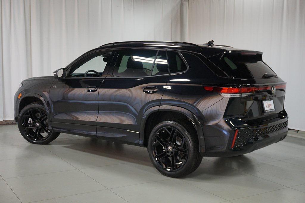 new 2025 Volkswagen Tiguan car, priced at $37,288