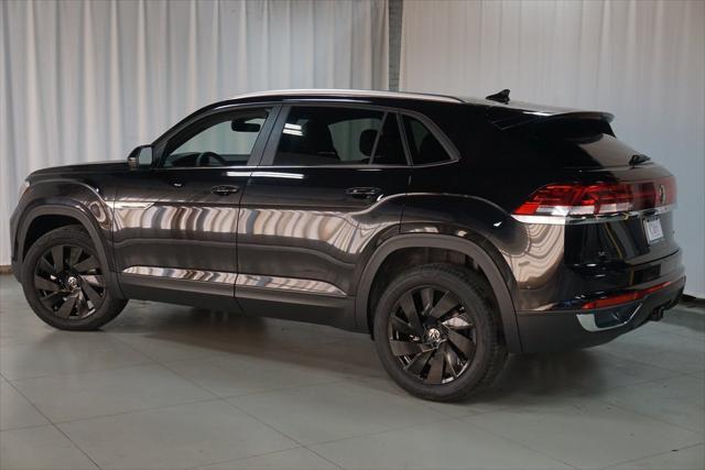 new 2025 Volkswagen Atlas Cross Sport car, priced at $42,808