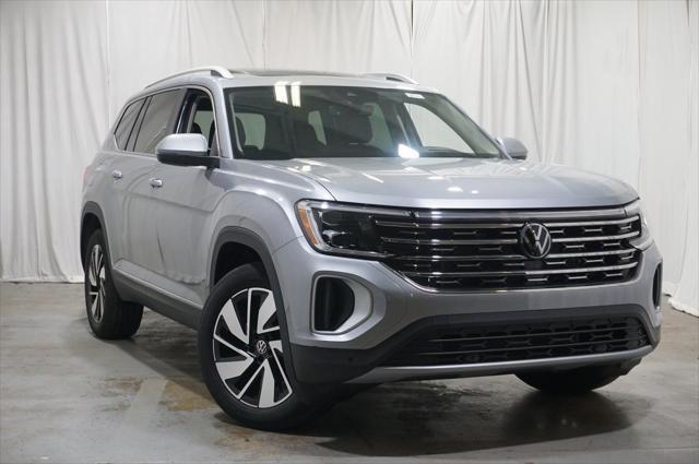 new 2025 Volkswagen Atlas car, priced at $48,497