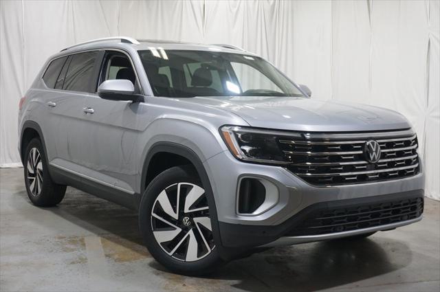 new 2025 Volkswagen Atlas car, priced at $48,497