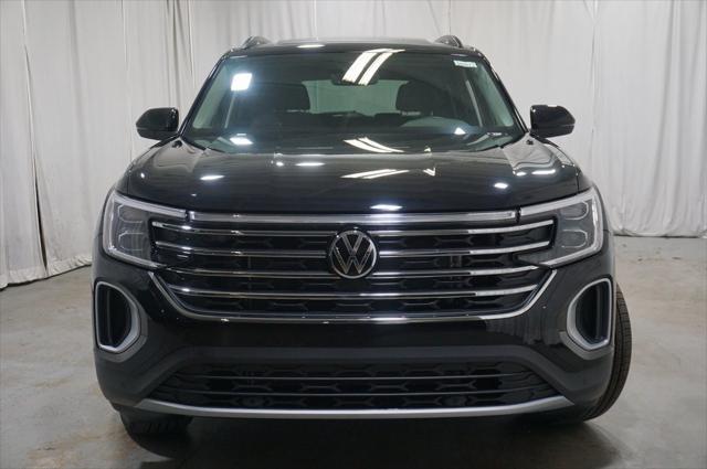 new 2025 Volkswagen Atlas car, priced at $44,061