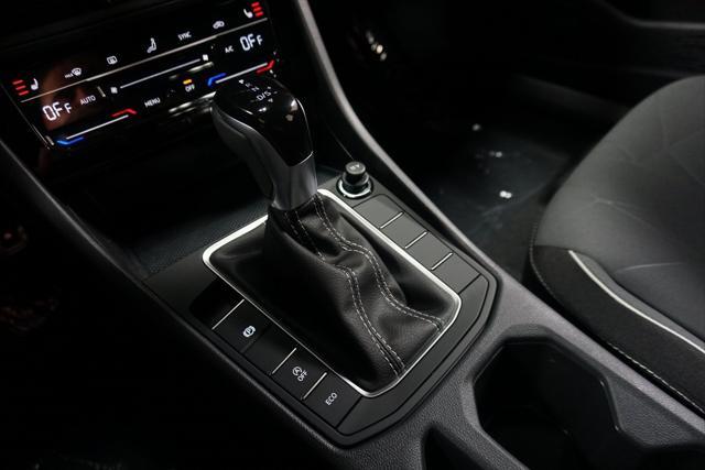 new 2025 Volkswagen Jetta car, priced at $23,524