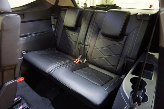 new 2025 Volkswagen Atlas car, priced at $42,116
