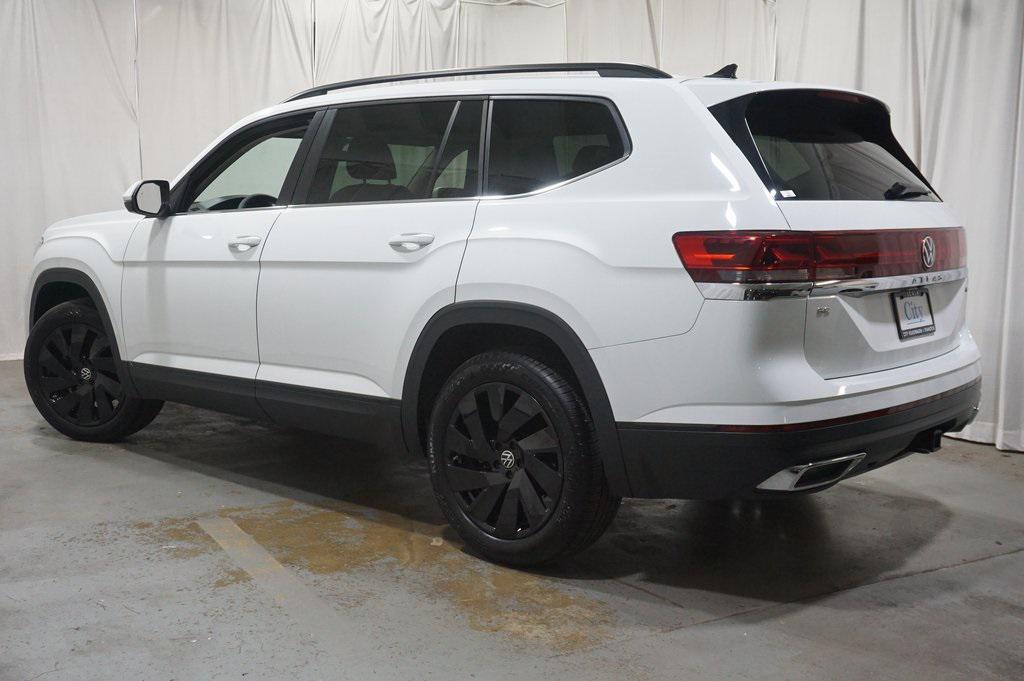used 2024 Volkswagen Atlas car, priced at $33,490