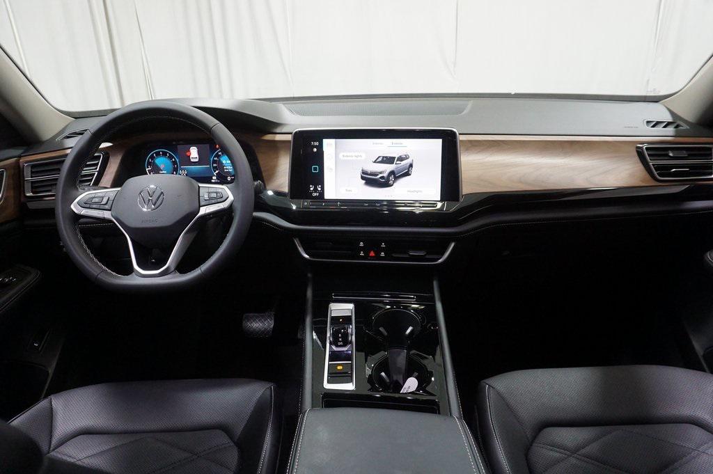 used 2024 Volkswagen Atlas car, priced at $33,490