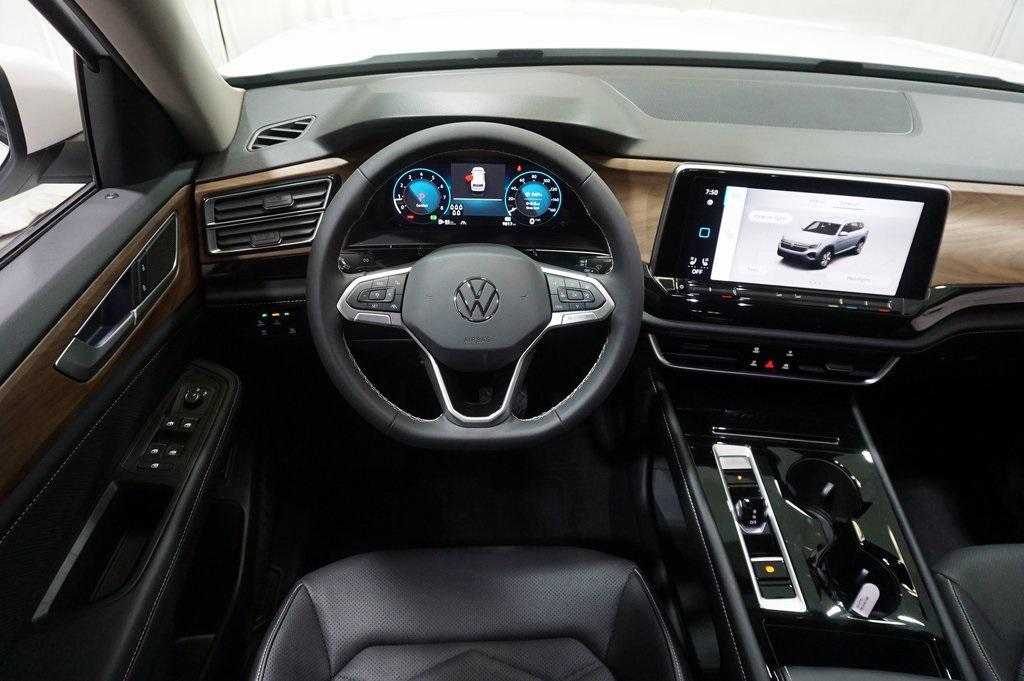 used 2024 Volkswagen Atlas car, priced at $33,490