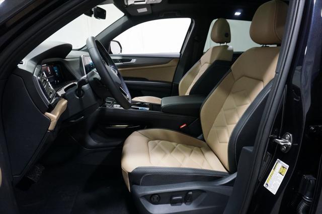 new 2025 Volkswagen Atlas Cross Sport car, priced at $43,603