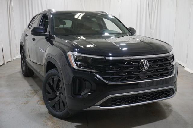 new 2025 Volkswagen Atlas Cross Sport car, priced at $43,603
