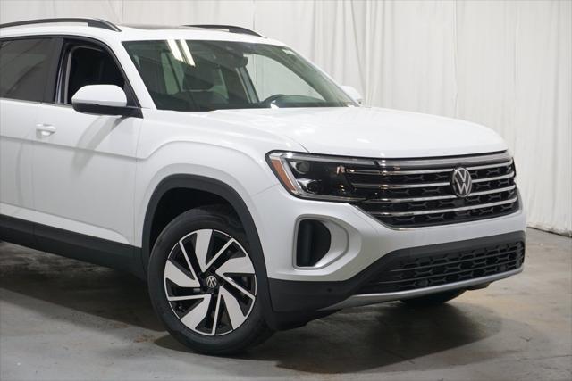 new 2025 Volkswagen Atlas car, priced at $44,561