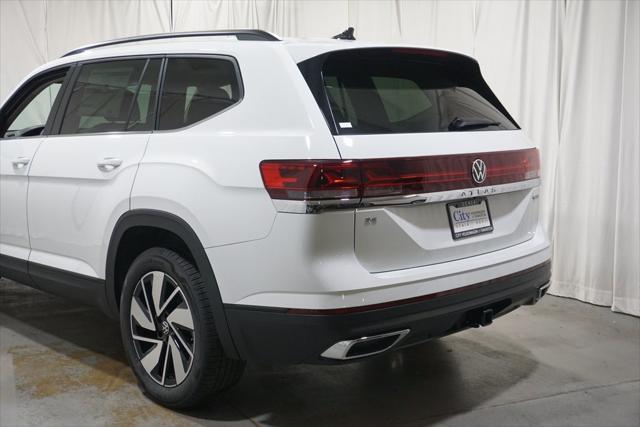 new 2025 Volkswagen Atlas car, priced at $44,561