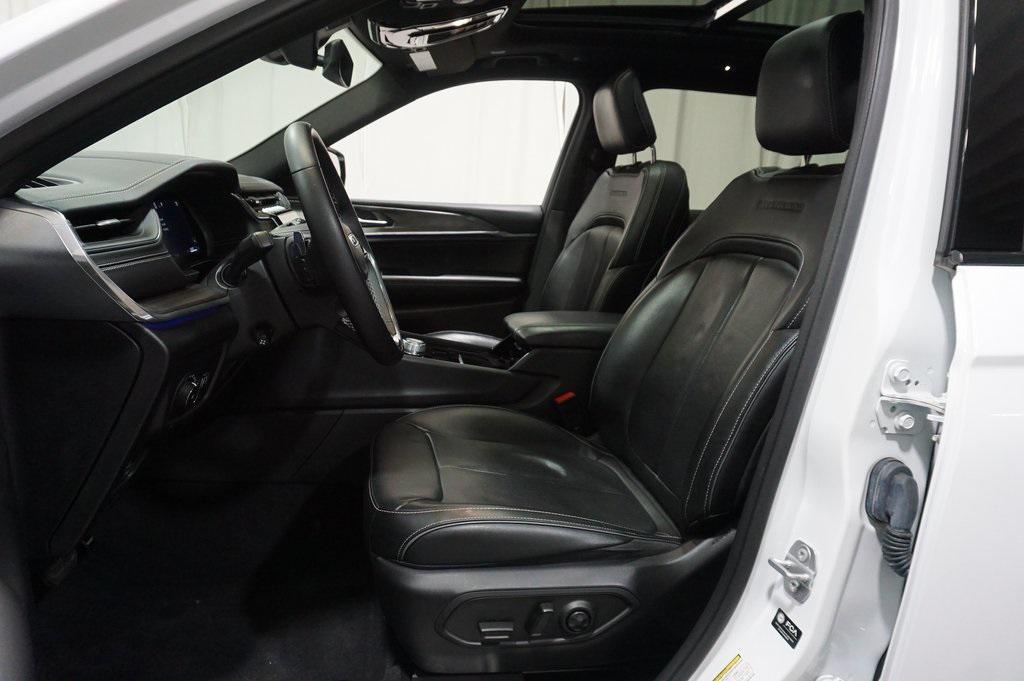 used 2021 Jeep Grand Cherokee L car, priced at $28,990