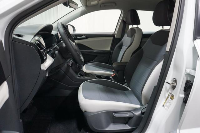 new 2025 Volkswagen Taos car, priced at $25,218