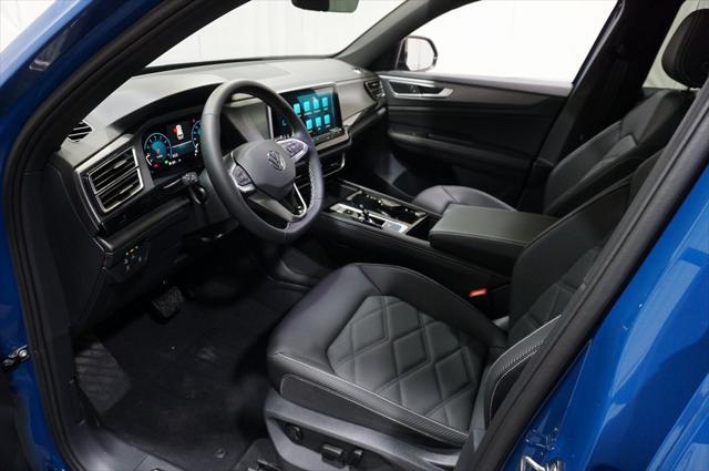new 2025 Volkswagen Atlas Cross Sport car, priced at $43,603