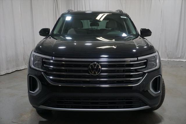new 2025 Volkswagen Atlas car, priced at $38,506
