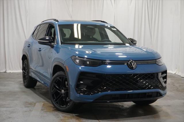 new 2025 Volkswagen Tiguan car, priced at $37,748