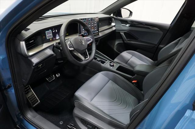 new 2025 Volkswagen Tiguan car, priced at $37,748