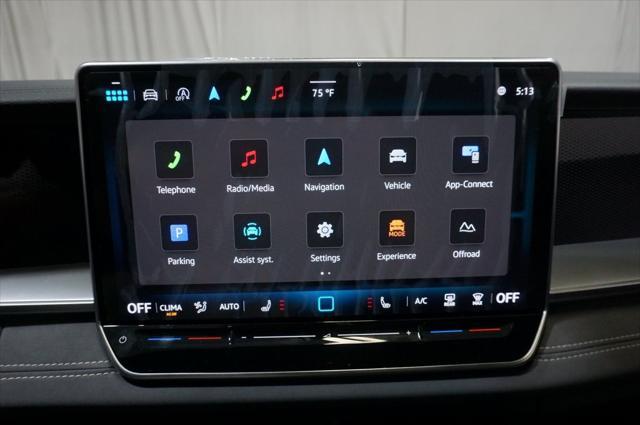new 2025 Volkswagen Tiguan car, priced at $37,748
