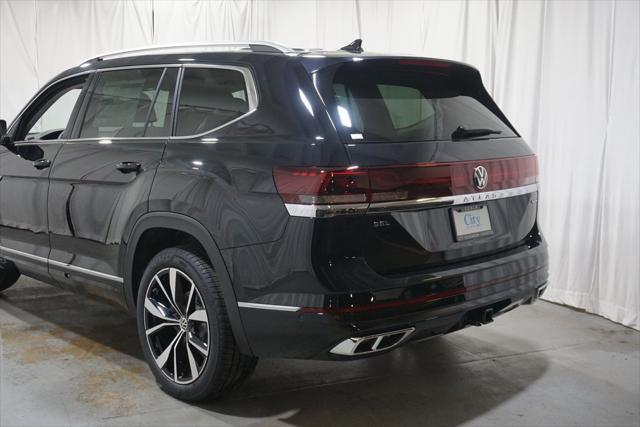 new 2025 Volkswagen Atlas car, priced at $51,911