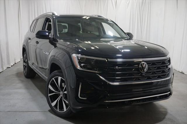 new 2025 Volkswagen Atlas car, priced at $51,911