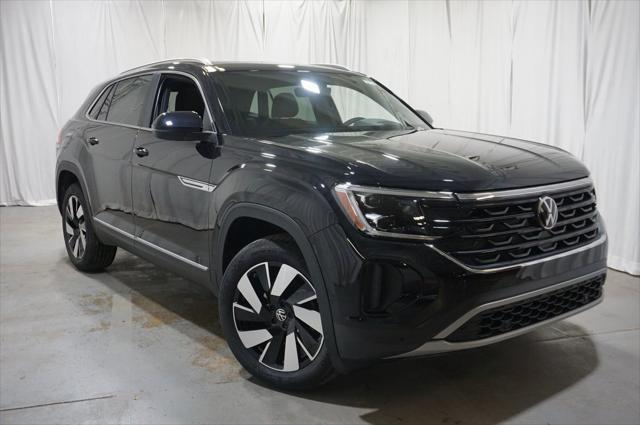 new 2025 Volkswagen Atlas Cross Sport car, priced at $46,096