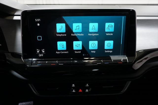 new 2025 Volkswagen Atlas Cross Sport car, priced at $44,040