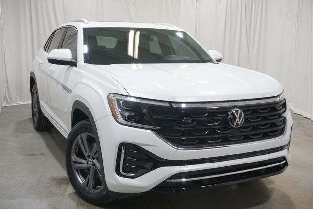 used 2024 Volkswagen Atlas Cross Sport car, priced at $38,900