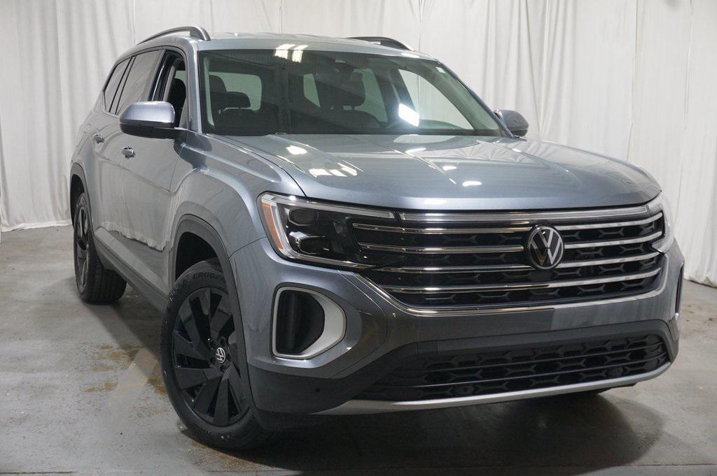 used 2024 Volkswagen Atlas car, priced at $35,490