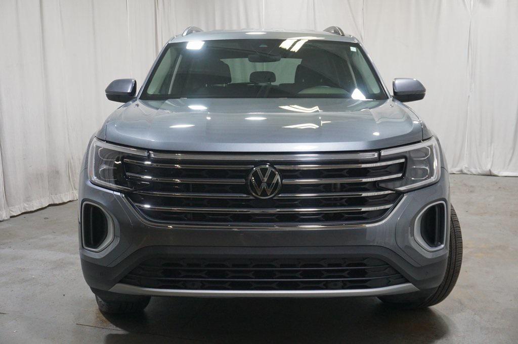 used 2024 Volkswagen Atlas car, priced at $35,490
