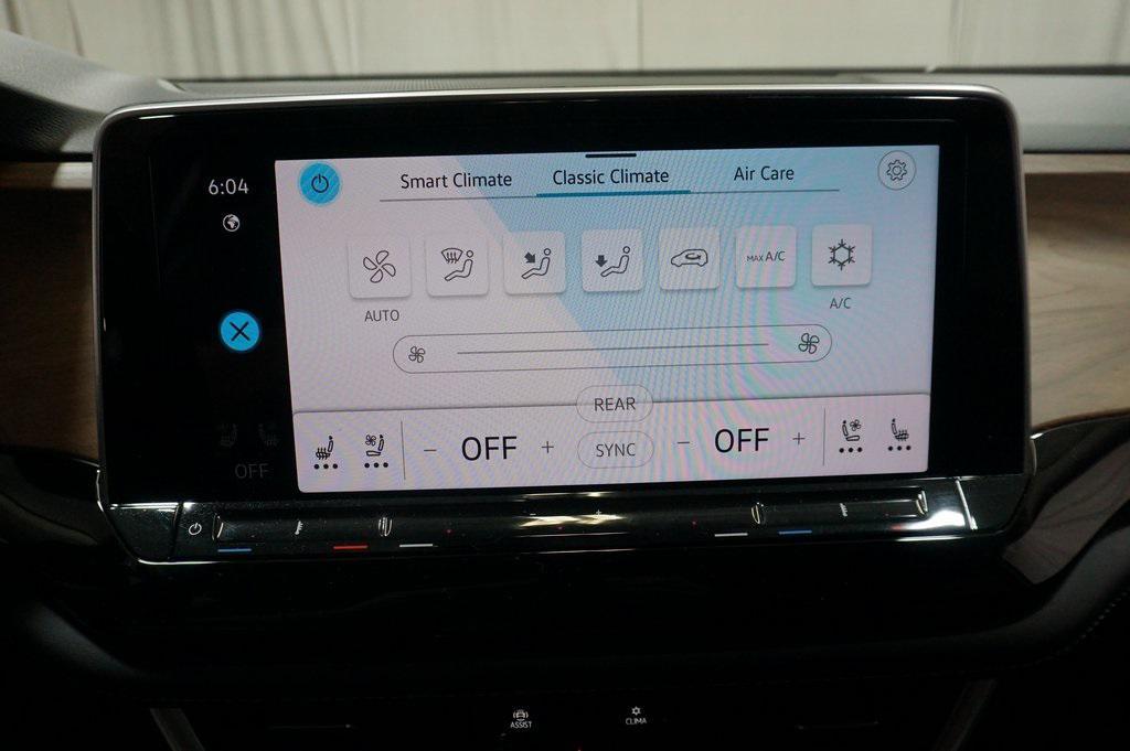 used 2024 Volkswagen Atlas car, priced at $35,490