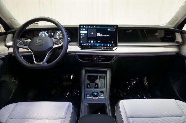 new 2025 Volkswagen Tiguan car, priced at $37,871