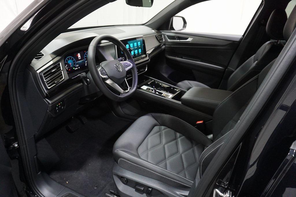 new 2026 Volkswagen Atlas Cross Sport car, priced at $46,182