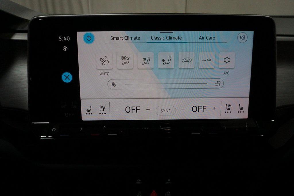 new 2026 Volkswagen Atlas Cross Sport car, priced at $46,182